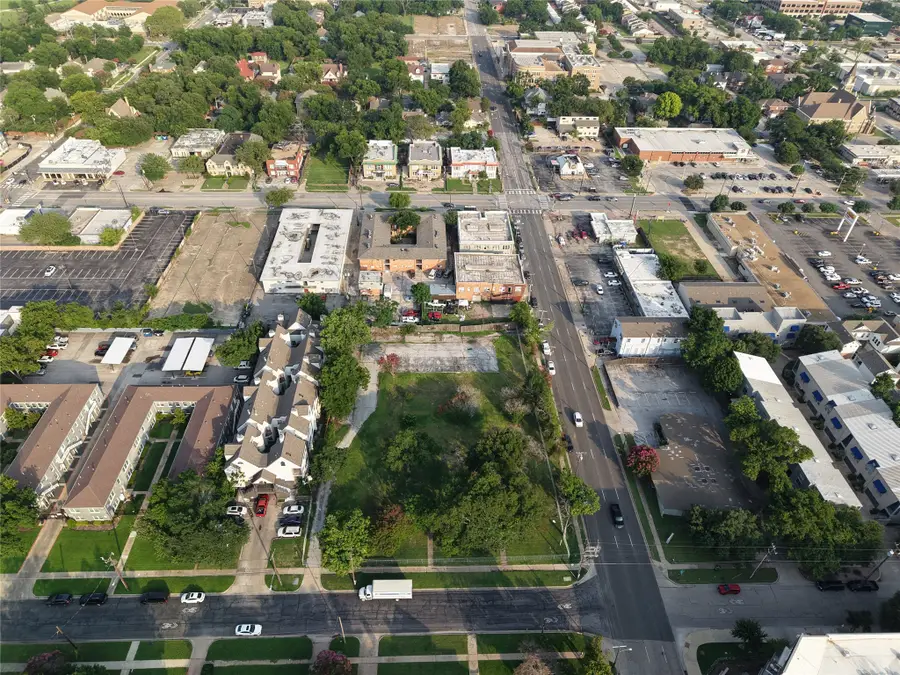 1000 N Peak Street, Dallas, TX 75204 - #2