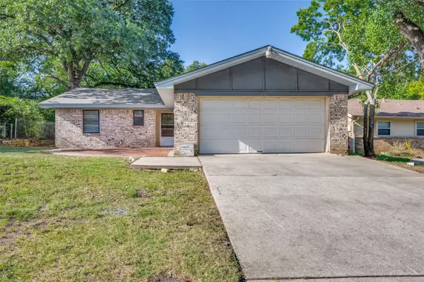 712 Chisholm Trail, Denton, TX 76209