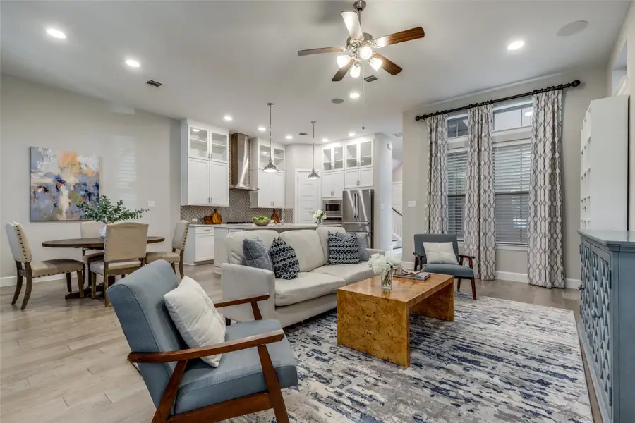 3743 Panalero Lane, Dallas, TX 75209 - #3