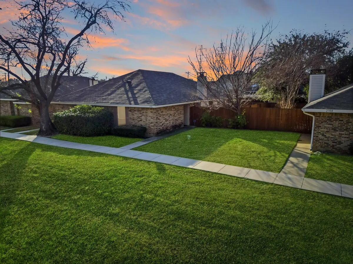 2306 Carol Good Lane, Carrollton, TX 75006 - #1