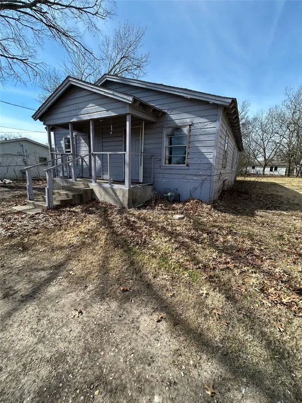 1116 S Catherine Street, Terrell, TX 75160