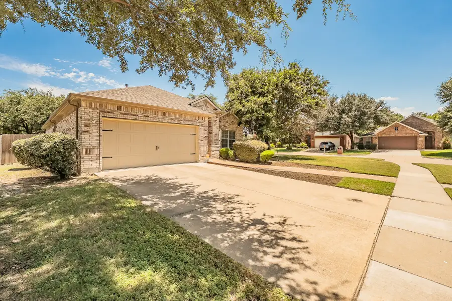 5896 Vista Heights Lane, Grand Prairie, TX 75052 - #2