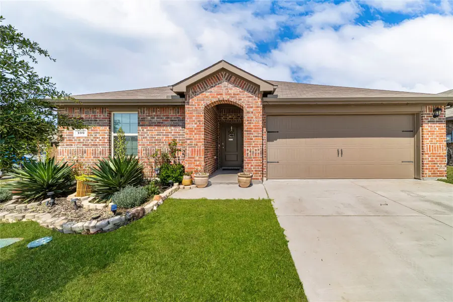 109 Clason, Royse City, TX 75189 - #2