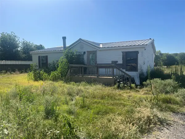 1356 County Road 243, Hico, TX 76457