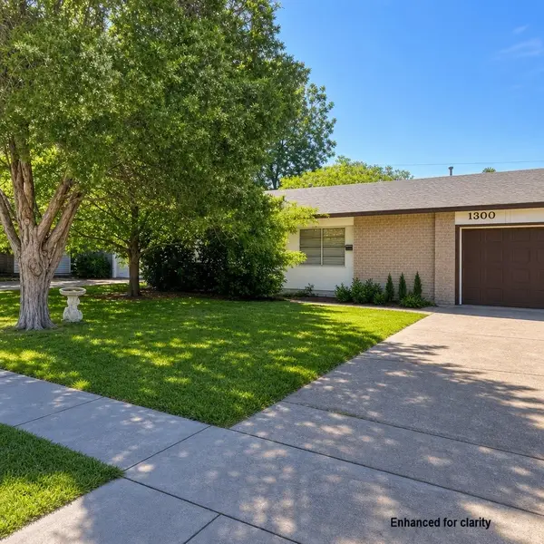 1300 Meadowcrest Drive, Plano, TX 75075