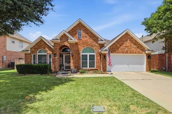 5541 Cranberry Drive, Fort Worth, TX 76137