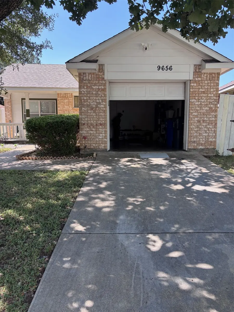 9656 Stonewood Drive, Dallas, TX 75227 - #2