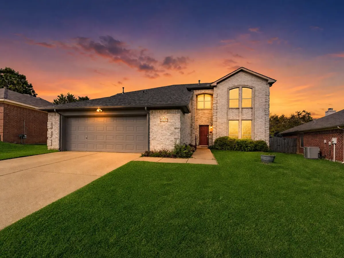 5004 Vaquero Drive, Arlington, TX 76017 - #1