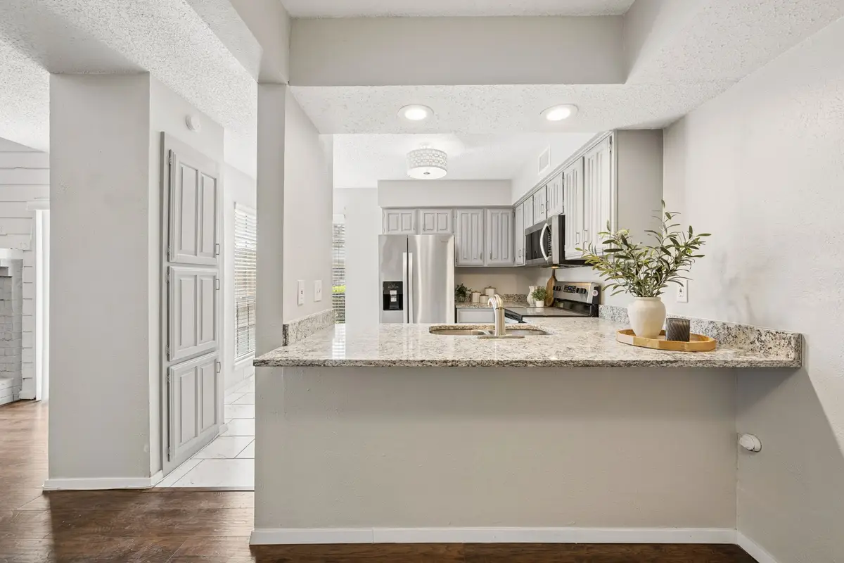 14800 Enterprise Drive #16D, Farmers Branch, TX 75234 - #1