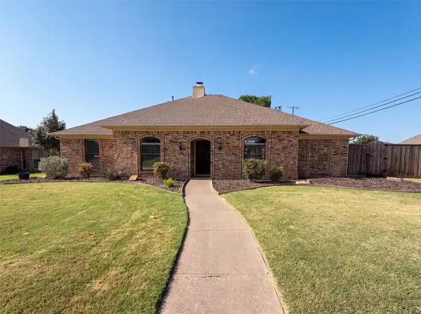 3032 Laguna Drive, Plano, TX 75023