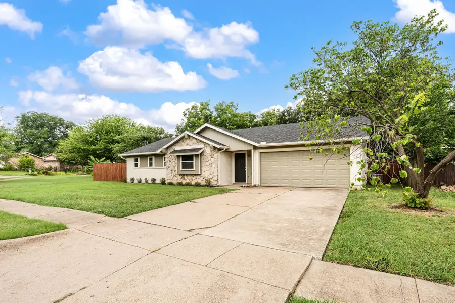 515 Brynmawr Court, Arlington, TX 76014 - #2
