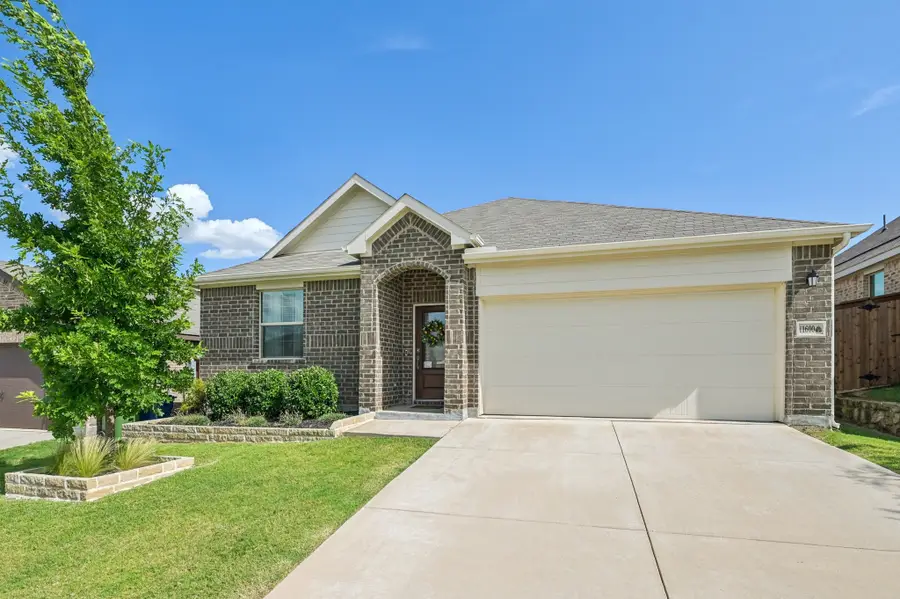11600 Silver Queen Drive, Aubrey, TX 76227 - #2