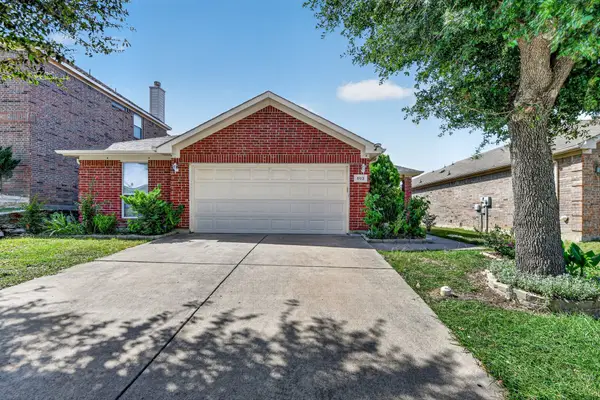 803 E Alexander Lane, Euless, TX 76040