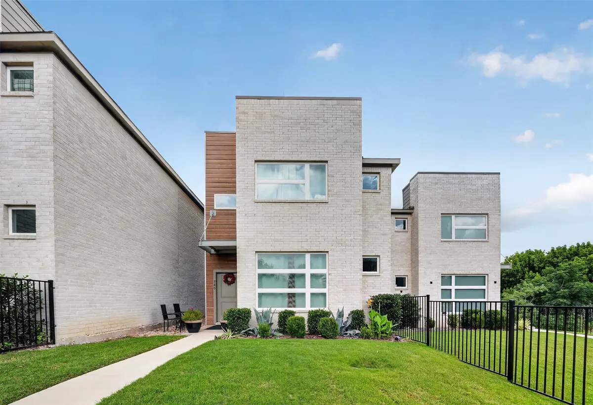 340 Oakbend Drive, Lewisville, TX 75067 - #1
