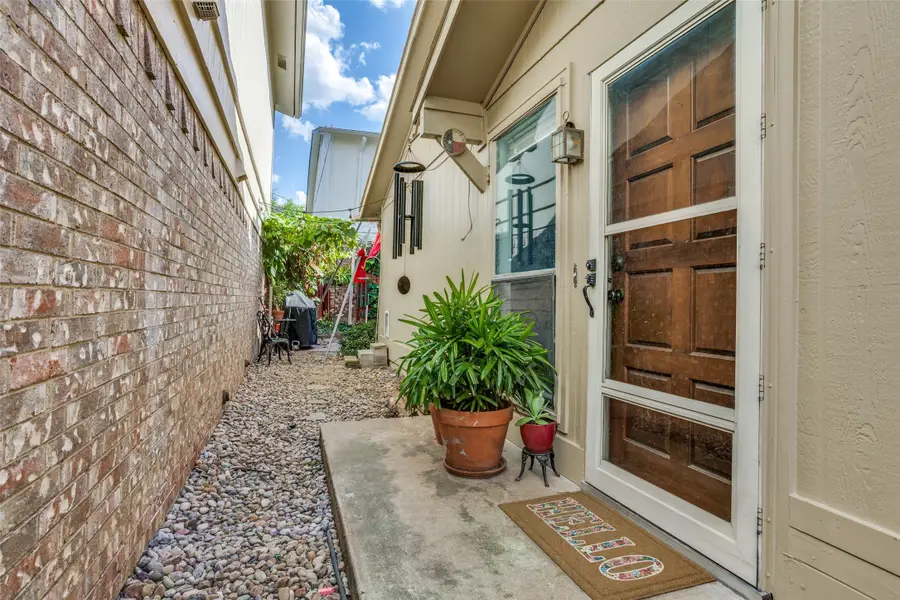 2922 Canis Circle, Garland, TX 75044 - #2
