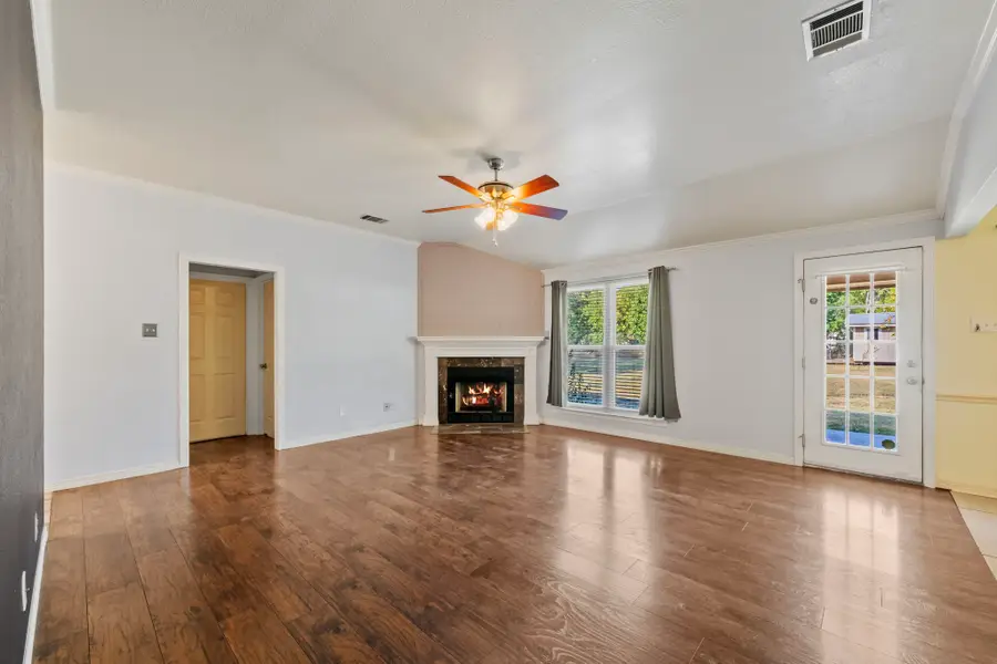 313 N Main Street, Red Oak, TX 75154 - #3