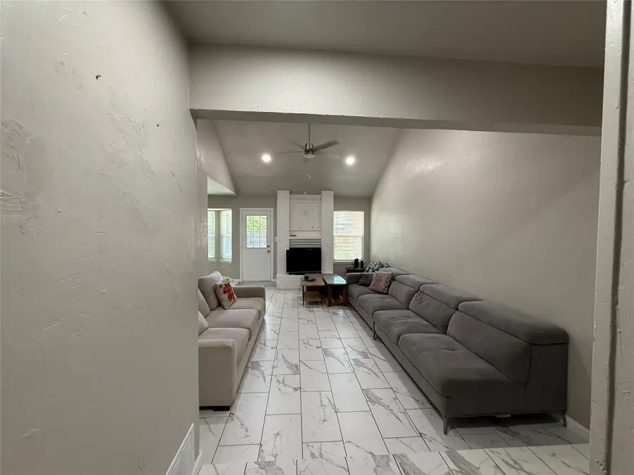 109 Colony Drive, Arlington, TX 76002 - #3