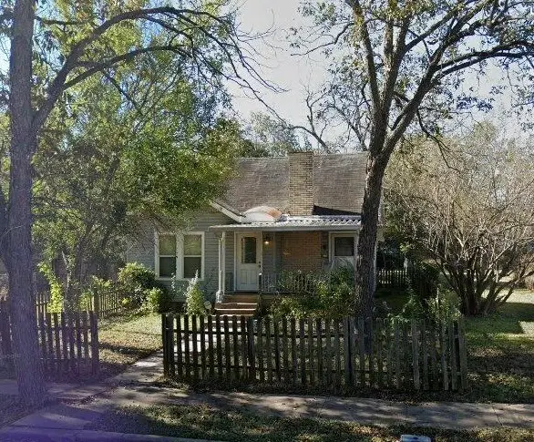 810 N 33rd Street, Waco, TX 76707