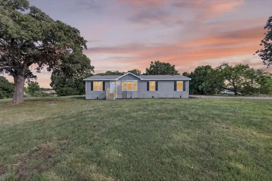 6001 Overbrook Farm Lane, Joshua, TX 76058 - #3