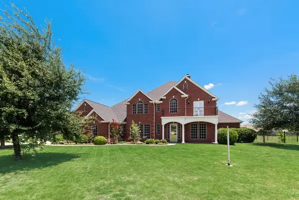 16055 S Skyview Court, Forney, TX 75126