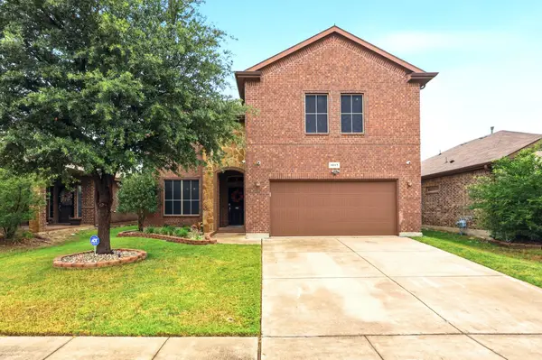 1817 Potrillo Lane, Fort Worth, TX 76131