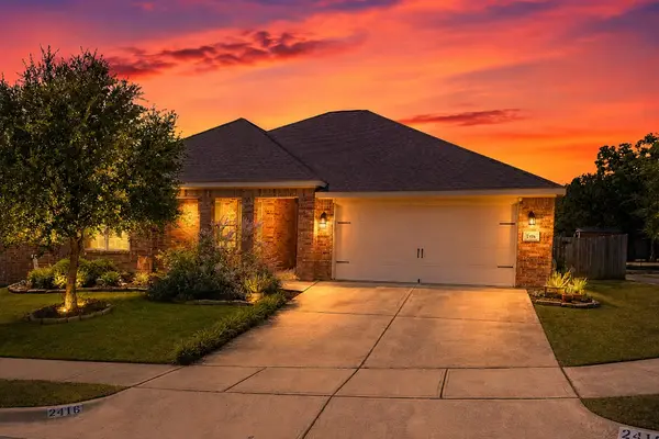 2416 Fall Leaf Court, Denton, TX 76209