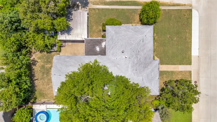 311 S Dooley Street, Grapevine, TX 76051 - #2