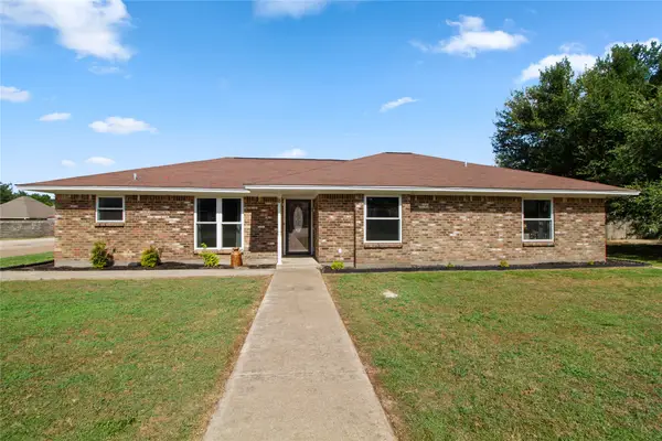 8 Circle Drive, Teague, TX 75860