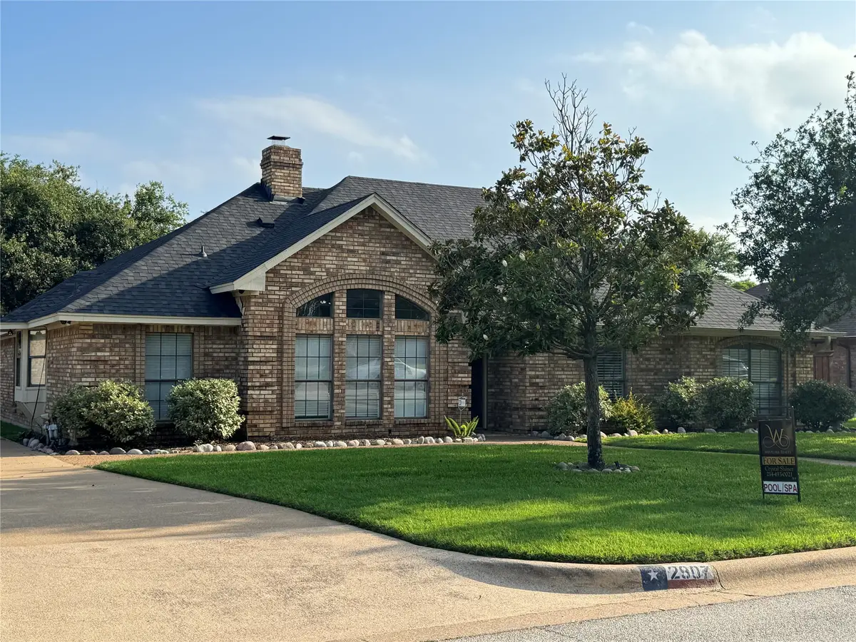 2907 Sweet Briar Street, Grapevine, TX 76051 - #1