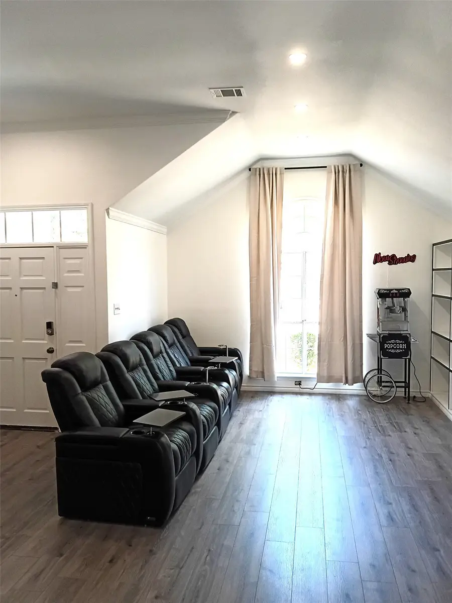 2202 S Branch Drive, Arlington, TX 76001 - #3