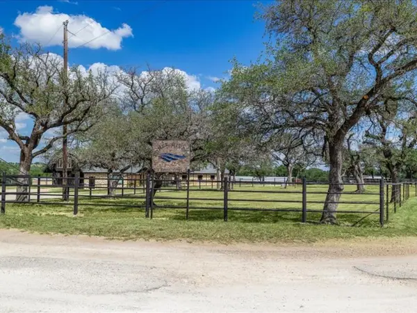 4314 County Road 1008, Glen Rose, TX 76043