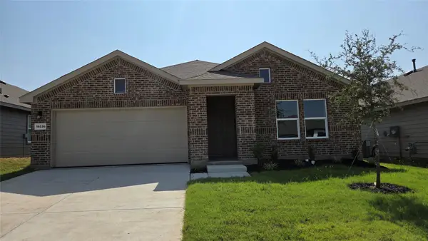 16536 Madrone Lane, Fort Worth, TX 76247