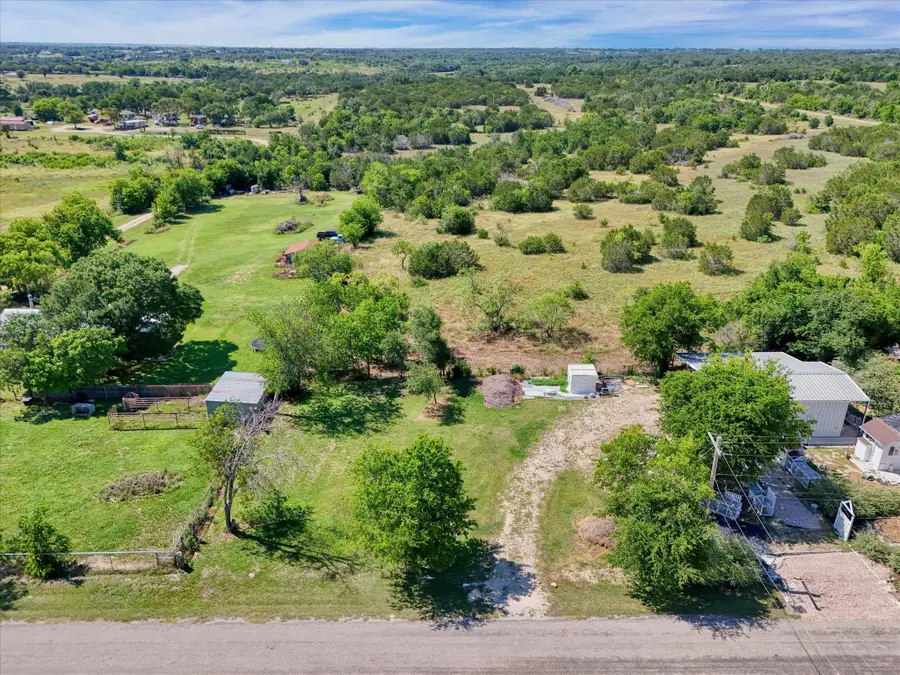 122 Heath Street, Hico, TX 76457 - #2