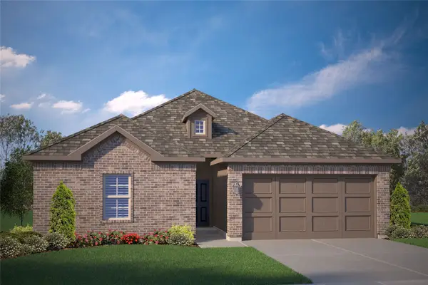 411 Sunday Silence Way, Granbury, TX 76049