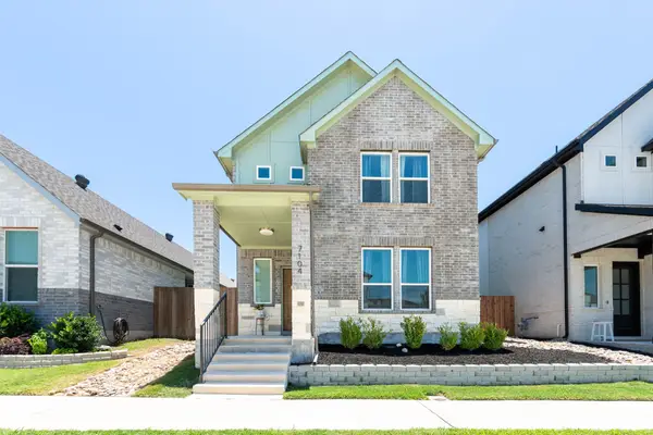 7104 Bayhill Lane, Rowlett, TX 75088