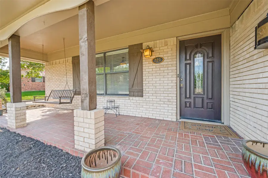 221 Linda Lane, Irving, TX 75062 - #3