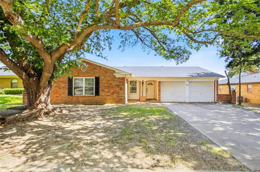 2108 Guinevere Street, Arlington, TX 76014 - #3