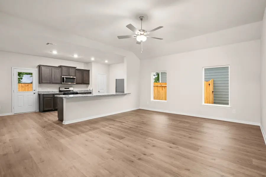 106 Southgate Drive, Terrell, TX 75160 - #2