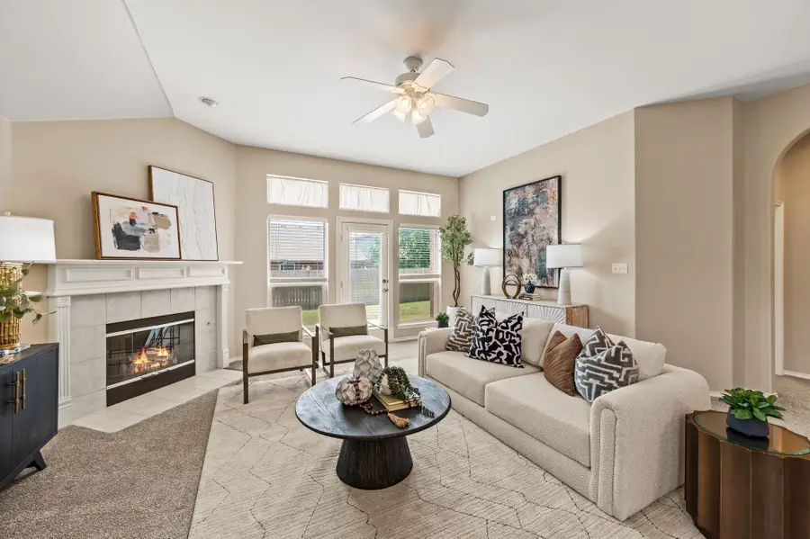 9012 River Trails Boulevard, Fort Worth, TX 76118 - #2