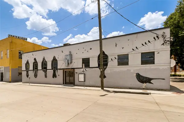 215 N Walton Street #1, Dallas, TX 75226
