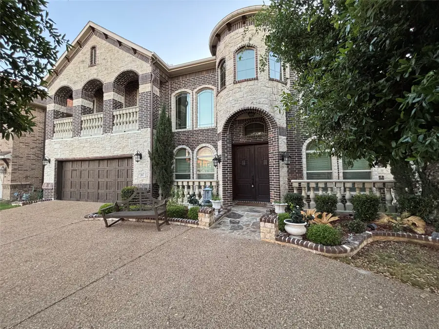 2807 Borama Drive, Irving, TX 75062 - #2