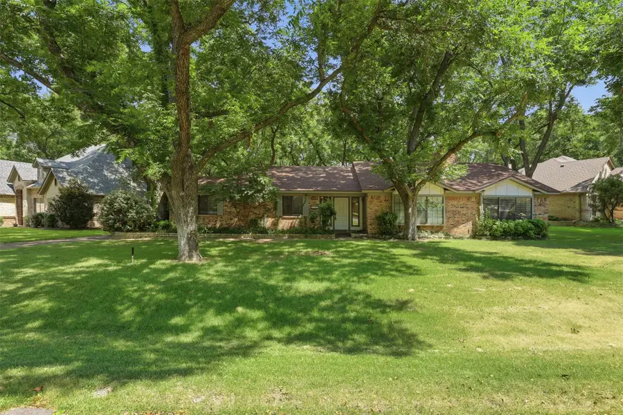 8708 S Monticello Circle, Granbury, TX 76049 - #3