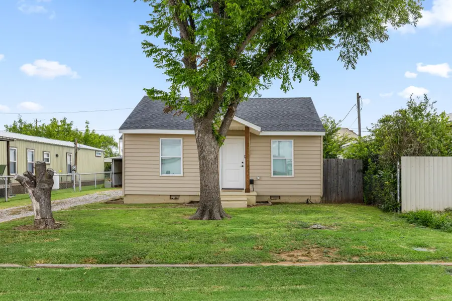 403 S Main Street, Holliday, TX 76366 - #2