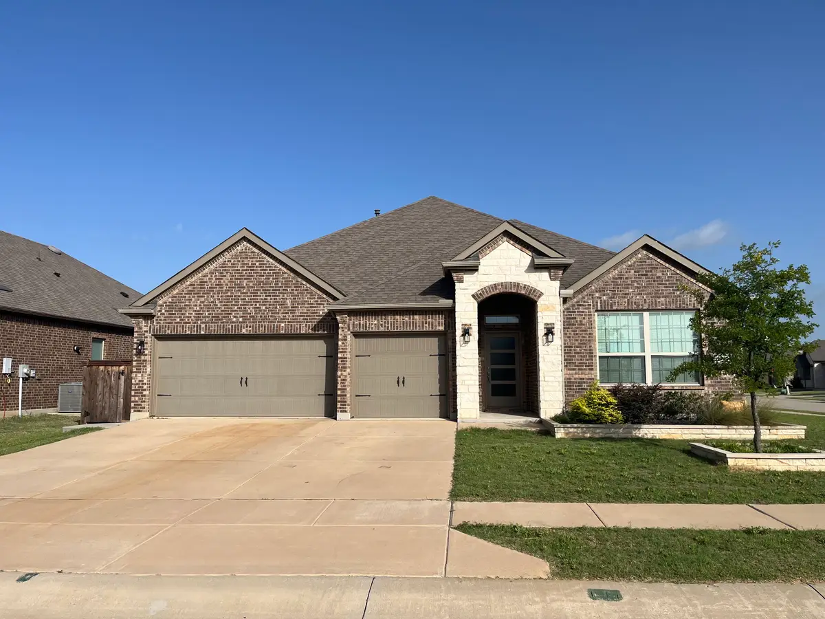 3217 Shady Brook Lane, Aubrey, TX 76227 - #1