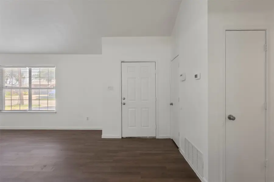 4650 Mexicana Road, Dallas, TX 75212 - #3