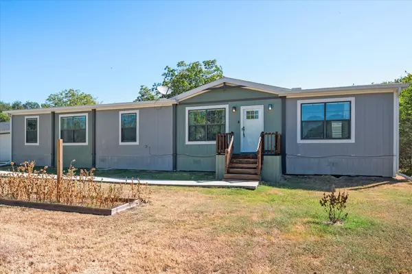 716 N Wright Avenue, Kerens, TX 75144