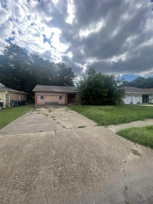 459 Alcorn Avenue, Dallas, TX 75217
