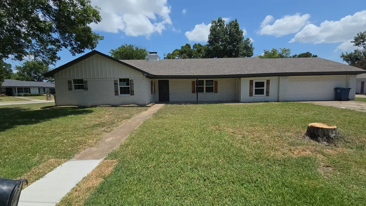 901 Crestview Drive, Kaufman, TX 75142 - #1