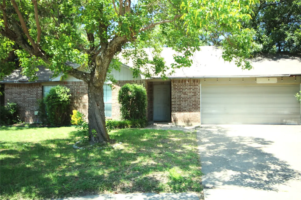109 Australia Court, Glenn Heights, TX 75154 - #1