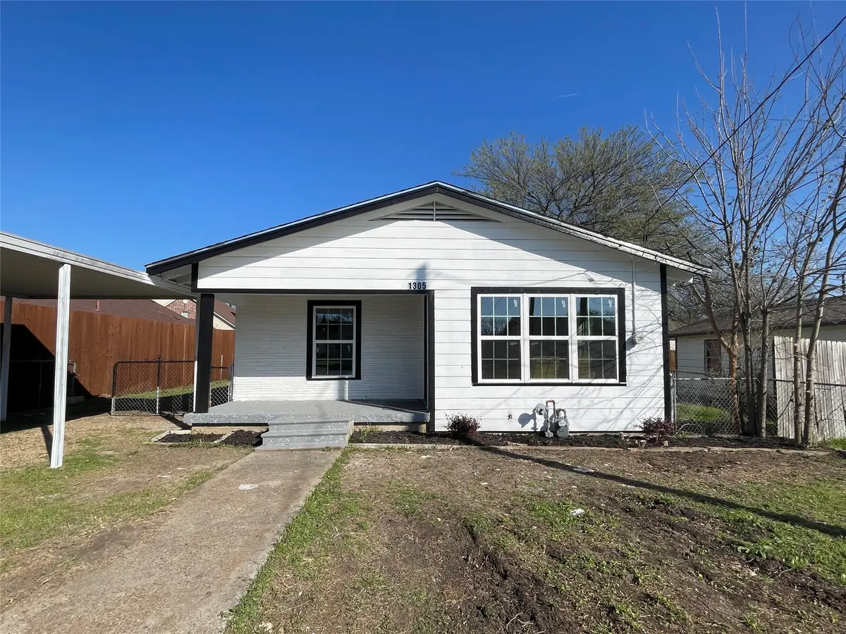 1305 Hobson Avenue, McKinney, TX 75069 - #1